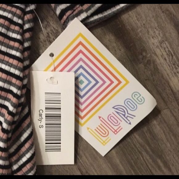 LuLaRoe Carly Small Ribbed Multi Stripe NWT - Picture 5 of 7